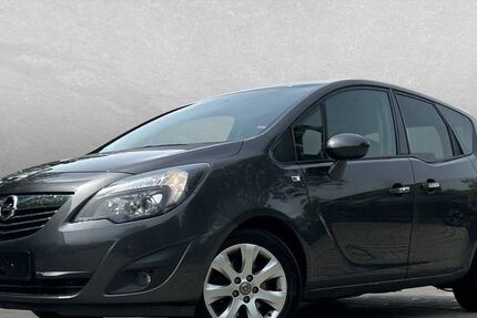 Opel Meriva 166.000 km 2.790 &euro; Regensburg 93059