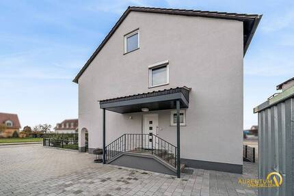 Haus Regenstauf - 7 Zimmer, 184 m&sup2;, 850.000&euro; | Angebot:25737547