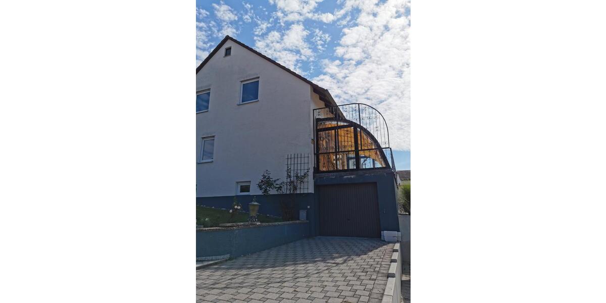 Erdgeschoßwohnung Bad Abbach - 3 Zimmer, 117 m&sup2;, 1.350&euro; | Angebot:26335469