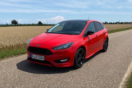Ford Focus 88.529 km 10.800 &euro; Mintraching 93098