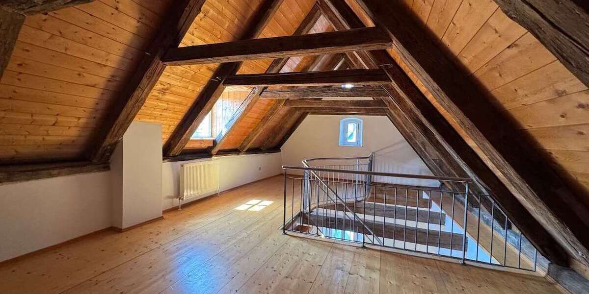 Haus zum Kaufen in Regensburg 3.300.000 € 655 m² 24 zimmer