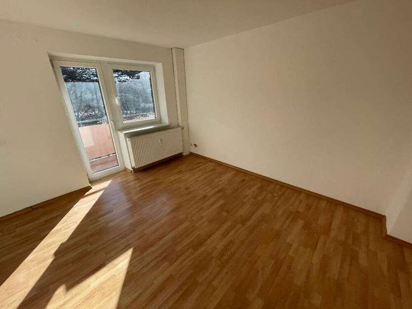 Wohnung zum Mieten in Regensburg 362,26 € 36.01 m²