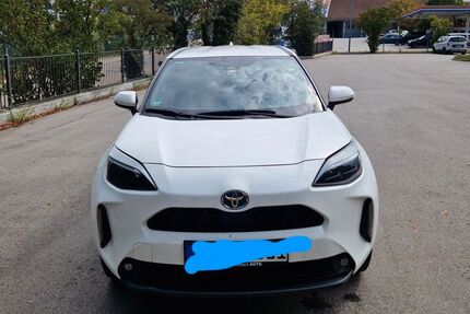 Toyota Yaris Cross 92.000 km 19.700 &euro; Regensburg 93051