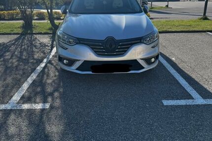 Renault Megane 110.000 km 9.900 &euro; Barbing 93092