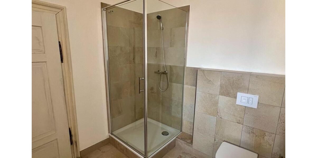 Schöner Wohnen in einem Denkmalgeschütztem Haus! 3 zimmer