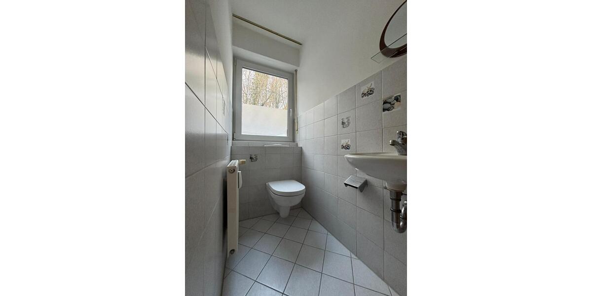 Erdgeschoßwohnung Pentling - 3 Zimmer, 108 m&sup2;, 1.180&euro; | Angebot:26443273