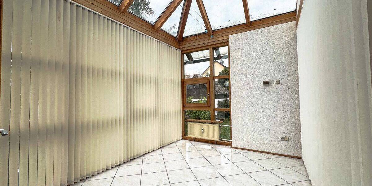 Etagenwohnung Maxhütte-Haidhof Ponholz - 3 Zimmer, 124 m&sup2;, 800&euro; | Angebot:26807150