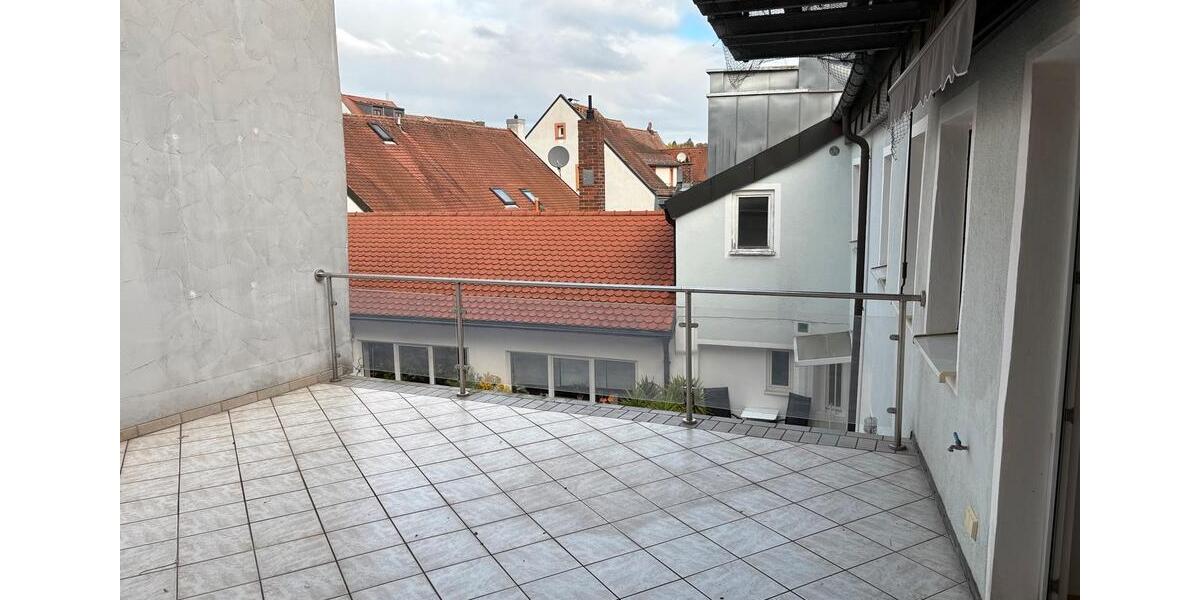 3-Zimmer WHG mit Dachterrasse Innenstadt 3 zimmer