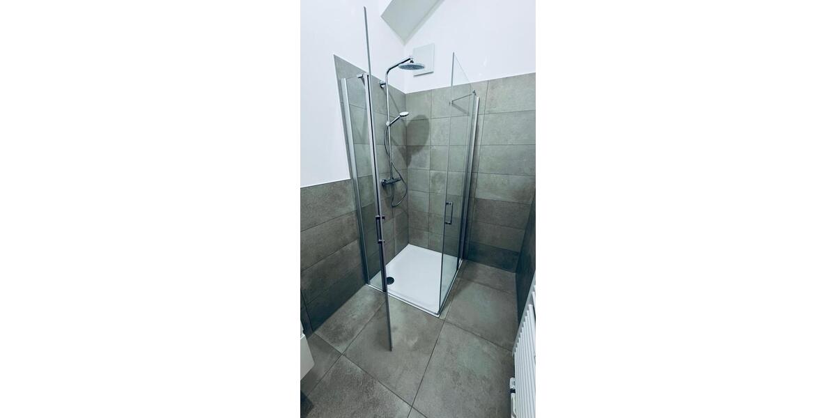 Dachgeschoßwohnung Beratzhausen - 3 Zimmer, 84 m&sup2;, 1.029&euro; | Angebot:24854465