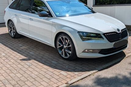 Skoda Superb 180.000 km 17.900 &euro; Neutraubling 93073