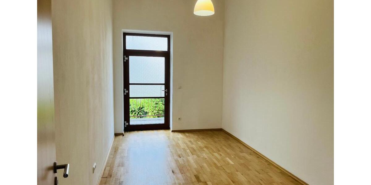 Loft - Studio - Atelier Neutraubling - 4.5 Zimmer, 119 m&sup2;, 295.000&euro; | Angebot:26766339