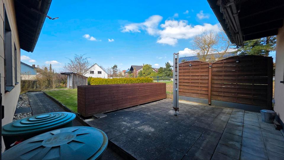 Dachgeschoßwohnung Regensburg Brandlberg - 4 Zimmer, 84 m&sup2;, 1.050&euro; | Angebot:26502768