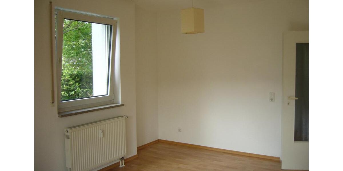 Erdgeschoßwohnung Regensburg Ganghofersiedlung - 2 Zimmer, 56 m&sup2;, 750&euro; | Angebot:25650927