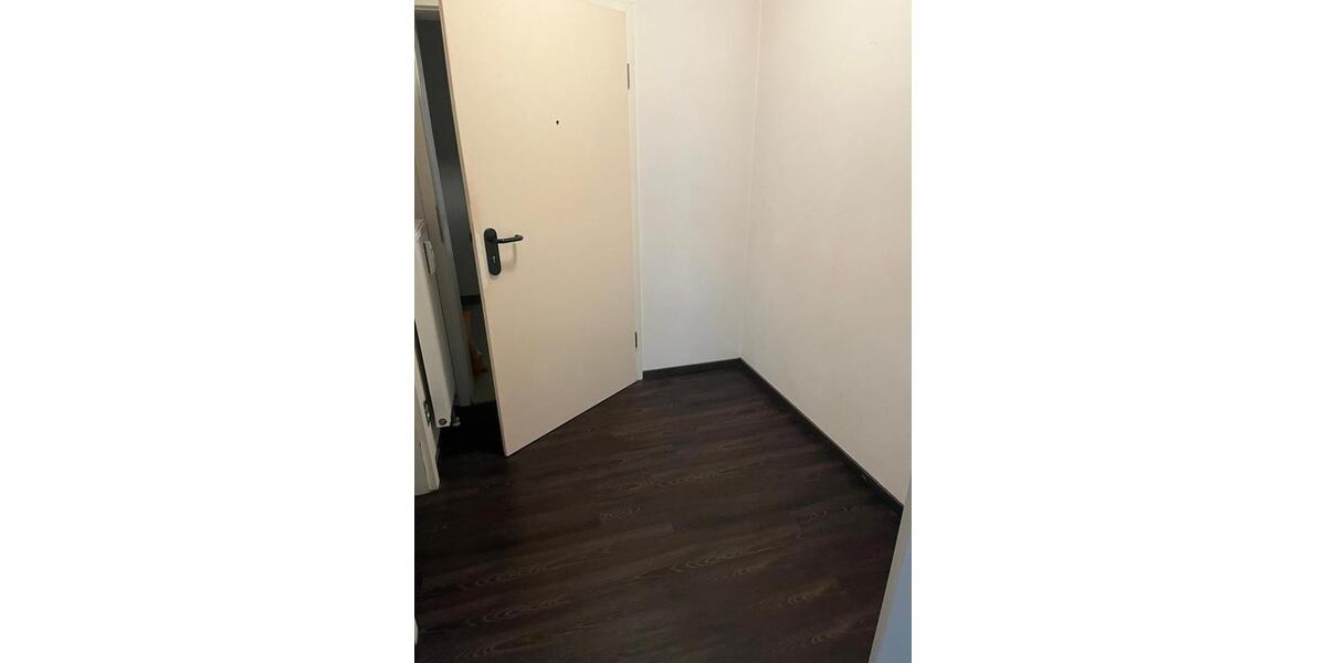 Etagenwohnung Nittendorf - 1 Zimmer, 34 m&sup2;, 98.000&euro; | Angebot:26865341