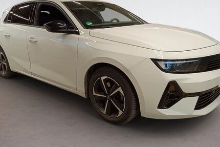 Opel Astra 32.283 km 19.980 &euro; Kelheim 93309