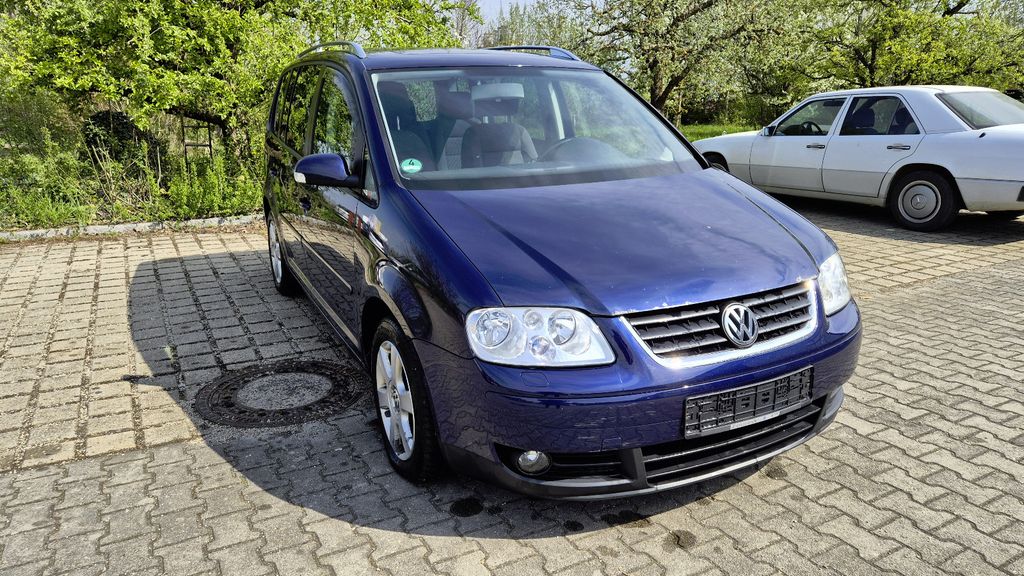 VW Touran 310.000 km 1.050 &euro; Alteglofsheim 93087