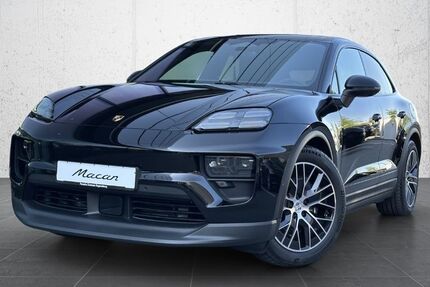 Porsche Macan 8.000 km 86.900 € Regensburg 93055