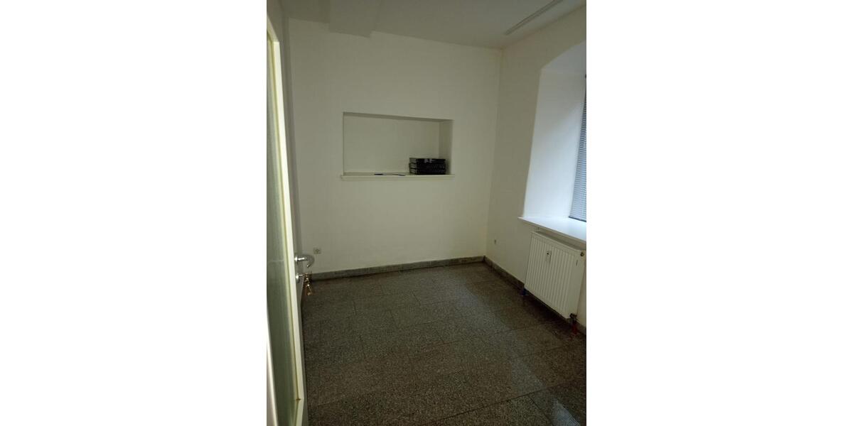 Erdgeschoßwohnung Langquaid - 2 Zimmer, 68 m&sup2;, 470&euro; | Angebot:26277307