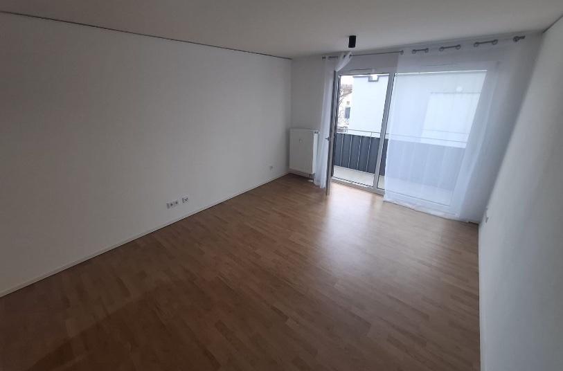 Etagenwohnung Regensburg Brandlberg - 1.5 Zimmer, 25 m&sup2;, 550&euro; | Angebot:26480033