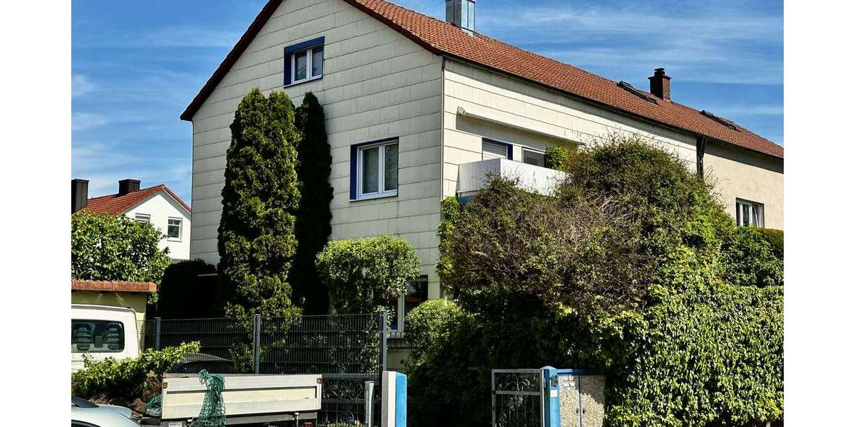 Haus zum Kaufen in Regensburg 1.080.000 € 229 m² 10 zimmer