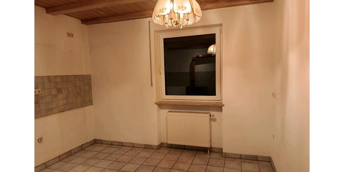 Einfamilienhaus Schierling - 5 Zimmer, 140 m&sup2;, 1.200&euro; | Angebot:26377744
