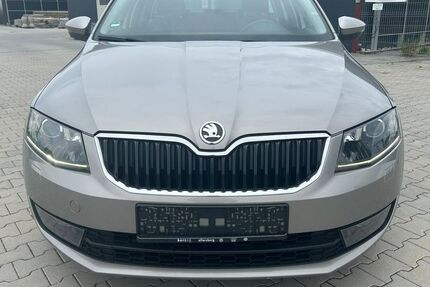 Skoda Octavia 206.000 km 6.200 &euro; Köfering 93096