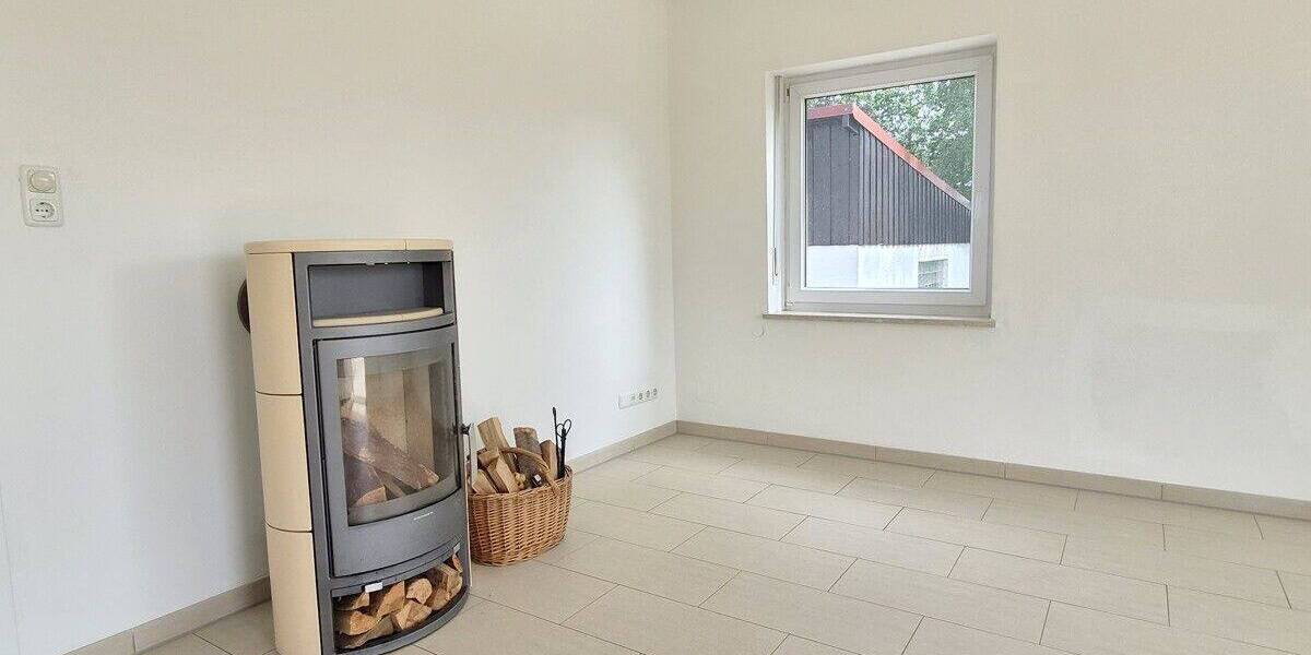Mehrfamilienhaus, Wohnhaus Maxhütte-Haidhof Leonberg - 8 Zimmer, 166 m&sup2;, 495.000&euro; | Angebot:26910493
