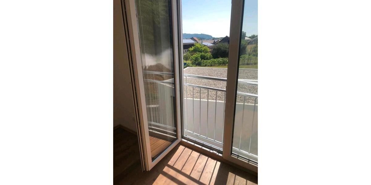 Doppelhaushälfte Kelheim - 5 Zimmer, 130 m&sup2;, 1.490&euro; | Angebot:26007666