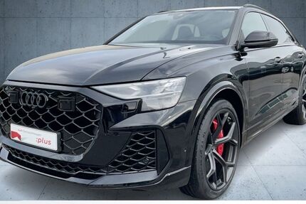 Audi RSQ8 9.900 km 151.940 &euro; Regensburg 93059