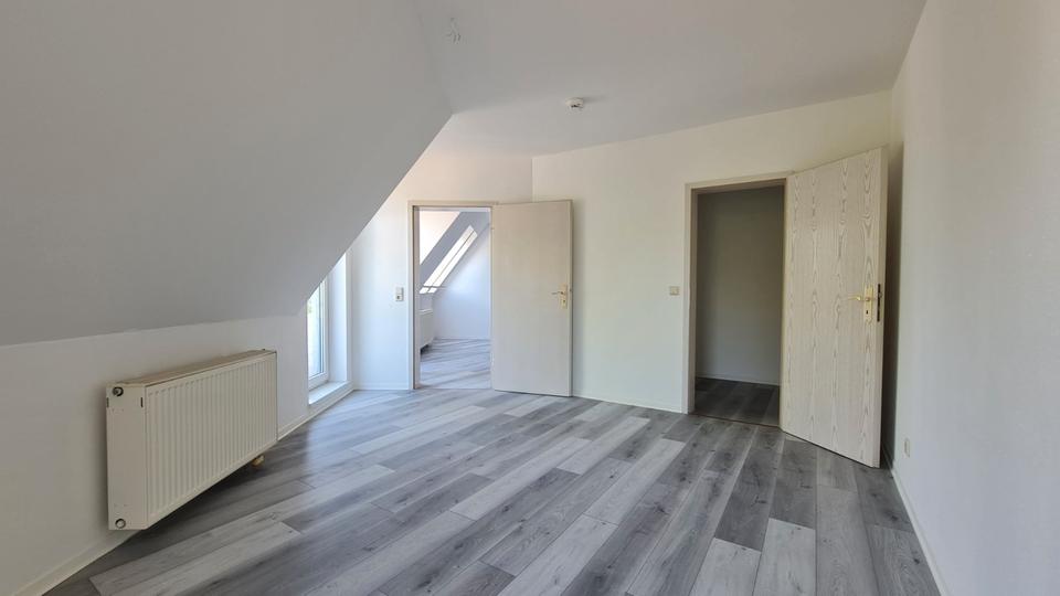 Maisonettenwohnung Wenzenbach - 2 Zimmer, 92 m&sup2;, 700&euro; | Angebot:26382647