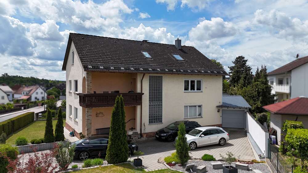 Einfamilienhaus Burglengenfeld - 6 Zimmer, 286 m&sup2;, 455.000&euro; | Angebot:27112721