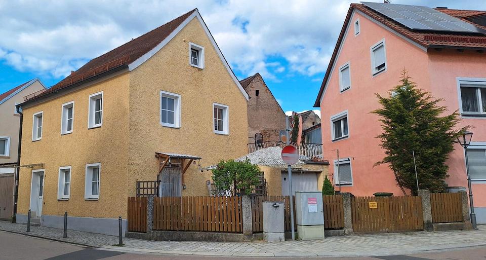 Einfamilienhaus Bernhardswald - 3 Zimmer, 90 m&sup2;, 125.000&euro; | Angebot:26237779