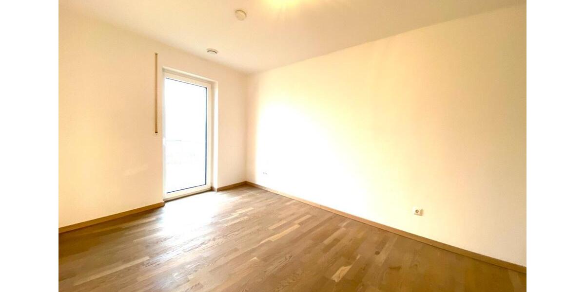 2 Zimmer Wohnung Balkone barrierefrei bahnhofsnah Nähe Regensburg 2 zimmer