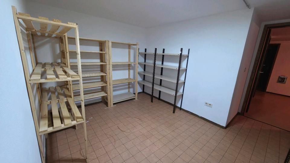 Dachgeschoßwohnung Regensburg Brandlberg - 4 Zimmer, 84 m&sup2;, 1.050&euro; | Angebot:26502768