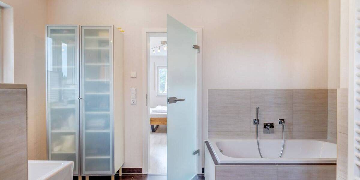 Perfekt für Familien in ruhiger Ortsrandlage! Großzügiges Einfamilienhaus mit moderner Ausstattung! 6 zimmer