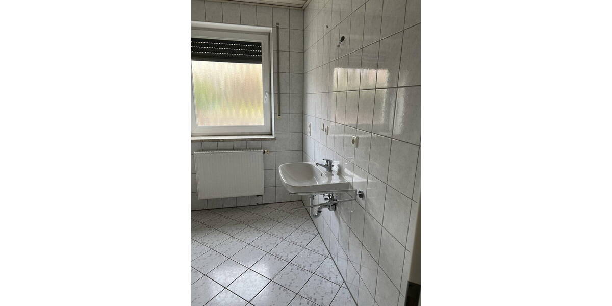 Mehrfamilienhaus, Wohnhaus Beratzhausen - 7 Zimmer, 203 m&sup2;, 695.000&euro; | Angebot:26389895