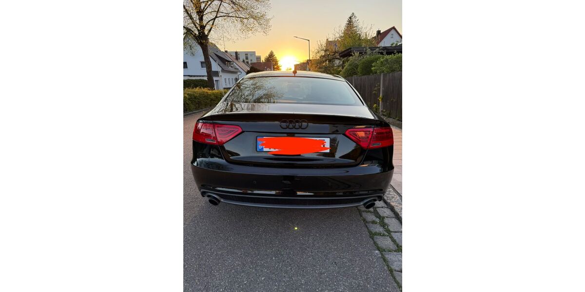 Audi A5 122.000 km 13.200 &euro; Regensburg 93059