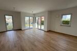 Erdgeschoßwohnung Schierling - 2 Zimmer, 82 m&sup2;, 900&euro; | Angebot:26638683