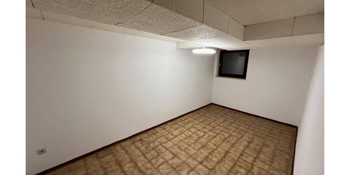 Reihenmittelhaus Lappersdorf - 4 Zimmer, 112 m&sup2;, 469.000&euro; | Angebot:25800476