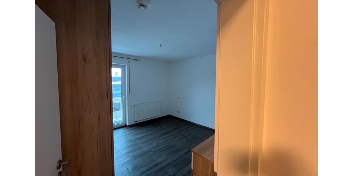 Teilmöblierte 2 Zimmer Wohnung mit Balkon 2 zimmer