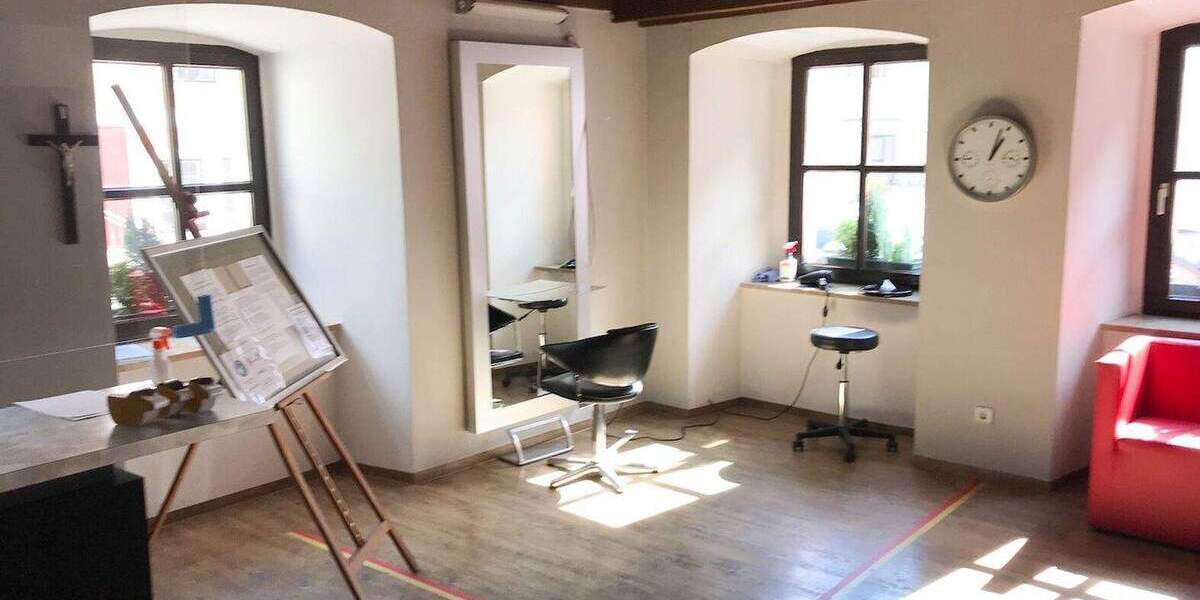 Mehrfamilienhaus, Wohnhaus Kallmünz - 7 Zimmer, 204 m&sup2;, 490.000&euro; | Angebot:25686086