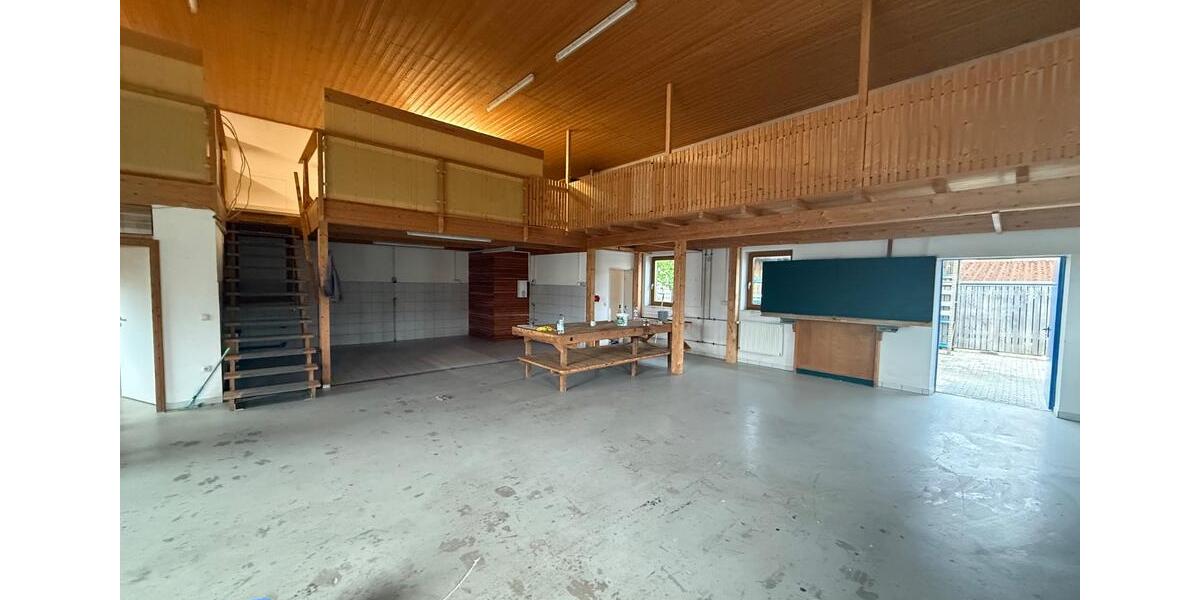 Gewerbeobjekt Wenzenbach - 1.900&euro; | Angebot:26489468