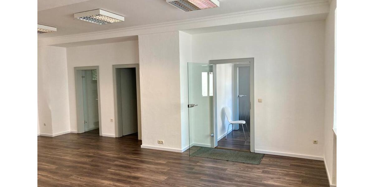 Büro, Praxisfläche, Gewerbe zur Miete in Geiselhöring -Straubing zimmer