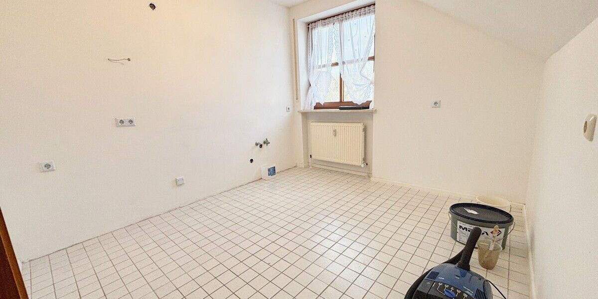 Etagenwohnung Nittendorf - 4 Zimmer, 104 m&sup2;, 299.000&euro; | Angebot:25702721