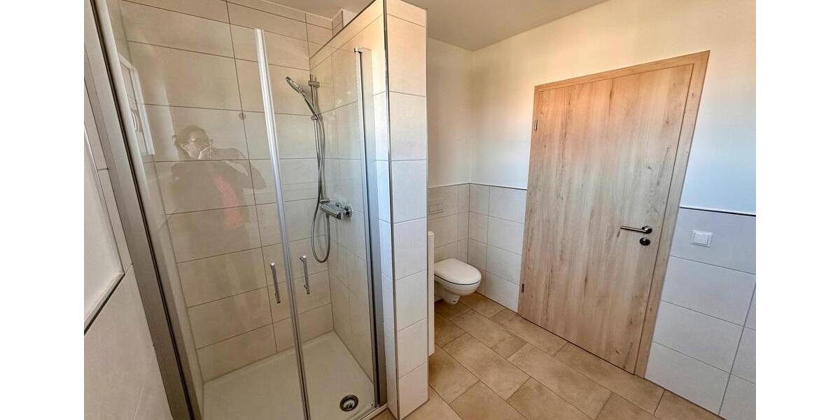 neu renovierte 2-Zimmer-Wohnung, 5 min zum Bahnhof 2 zimmer