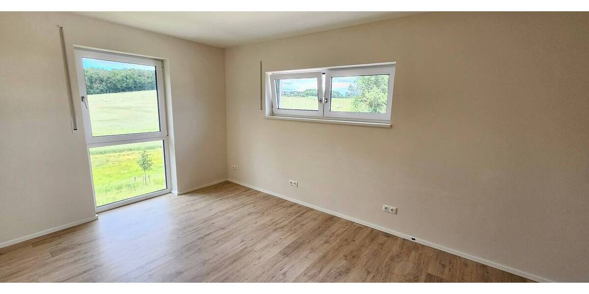 Etagenwohnung Bernhardswald Pettenreuth - 3 Zimmer, 78 m&sup2;, 880&euro; | Angebot:24905505