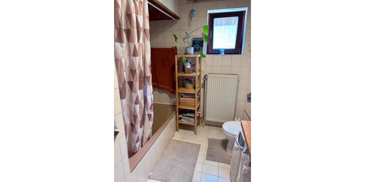 Erdgeschoßwohnung Zeitlarn - 3 Zimmer, 88 m&sup2;, 215.000&euro; | Angebot:26990897