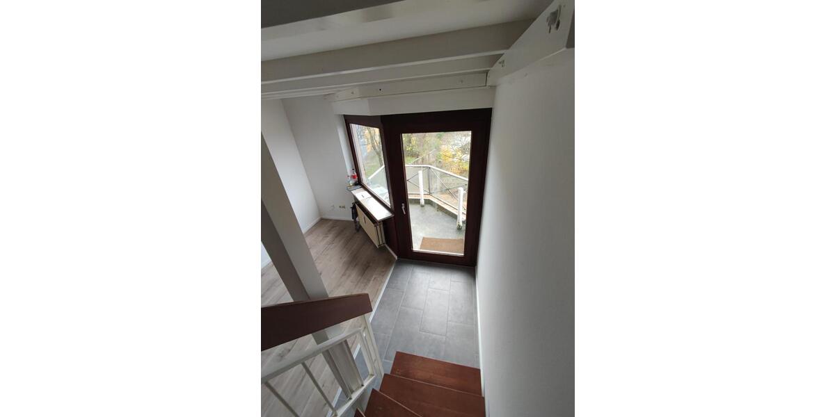 Helle, offene Maisonette-Wohnung mit Balkon im Kasernenviertel 2 zimmer