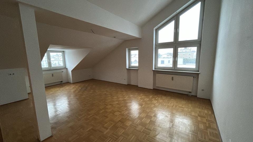 Etagenwohnung Regensburg Galgenberg - 2 Zimmer, 61 m&sup2;, 900&euro; | Angebot:25572109