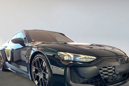 Audi RS e-tron GT 6.900 km 144.950 € Regensburg 93055